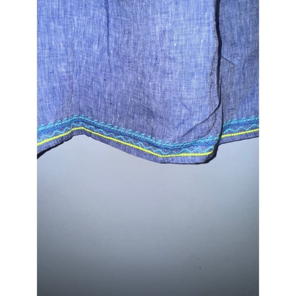 Vineyard Vines 100% linen CROSS DYED EMBROIDERED LINEN TOP IN MARLIN - Picture 4 of 7